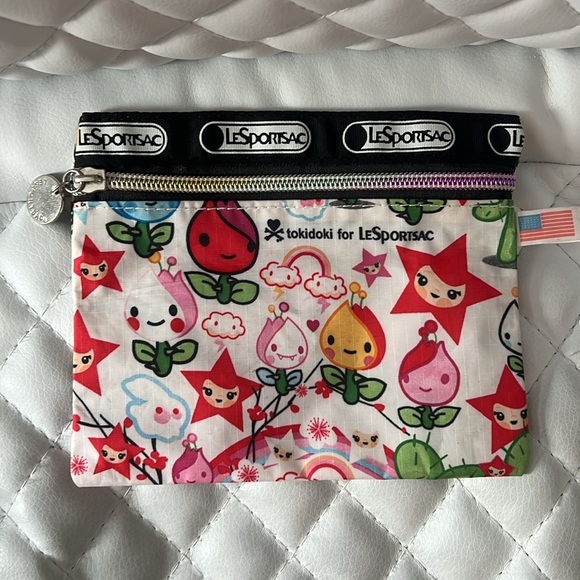 Tokidoki for LeSportsac NWOT crossbody or shoulder bag with make up bag inside - Picture 4 of 7